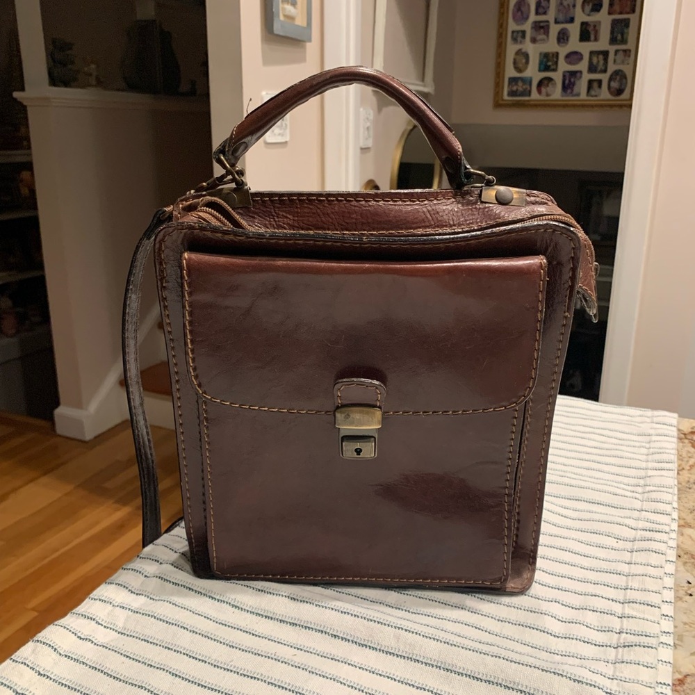 Vintage Leather Crossbody Satchel Purse Leather Brass Tone Metal Accents